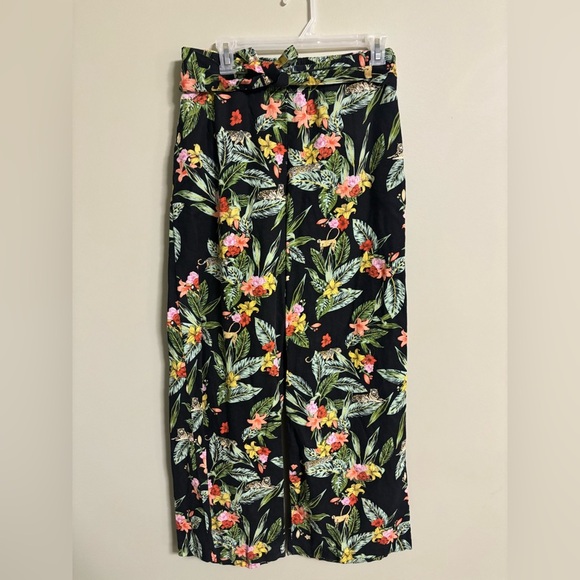 Charter Club Luxury Linen Cotton Blend Pants Size Medium Tie Belt Tropical Wide - Picture 1 of 8